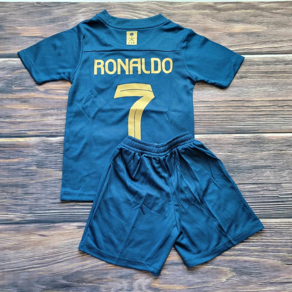 Ronaldo al nassr kid's soccer uniform